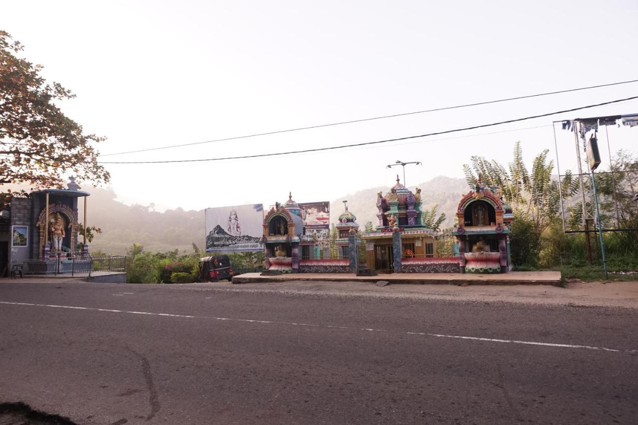 Retiyagama Eco Resort Teldeniya エクステリア 写真